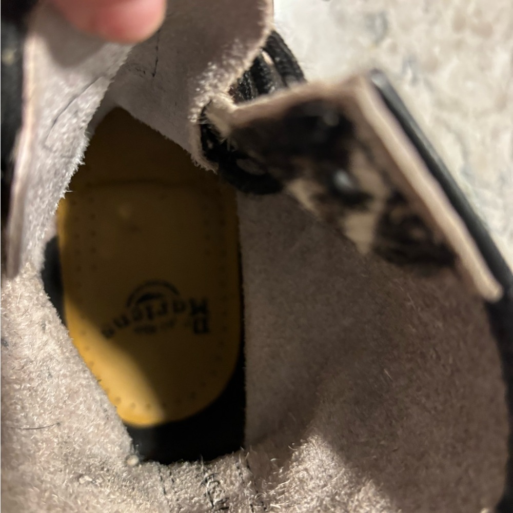 DR. MARTENS Zebra🦓Print REAL fur boots, 9 - Picture 7 of 8